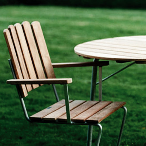 GRYTHYTTAN TRÄDGÅRDSGRUPP A2+9A, Oljad ek