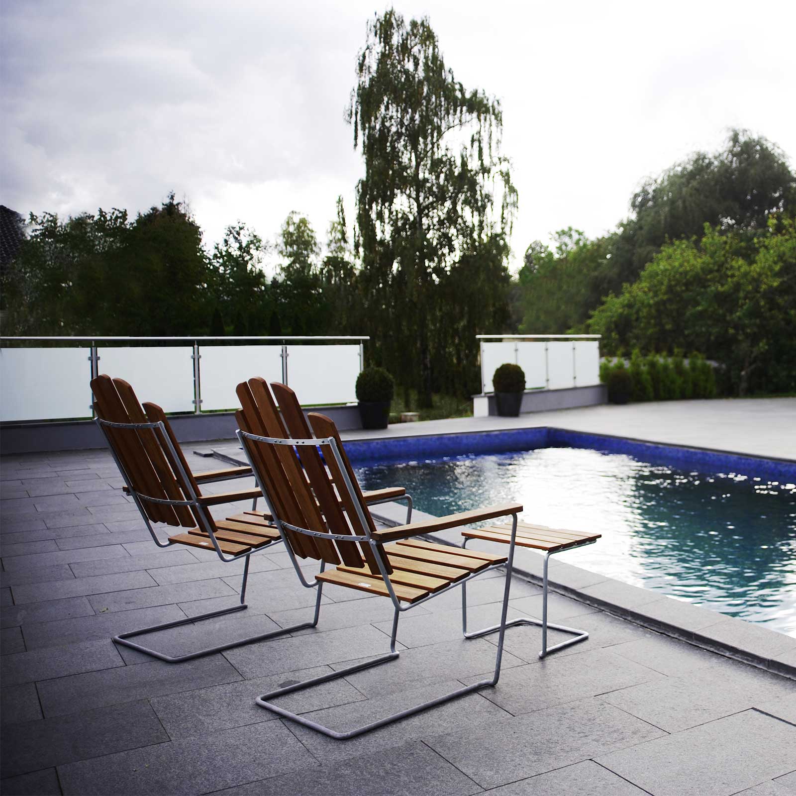 A3 Solstol, flera alternativ | Grythyttan Stålmöbler