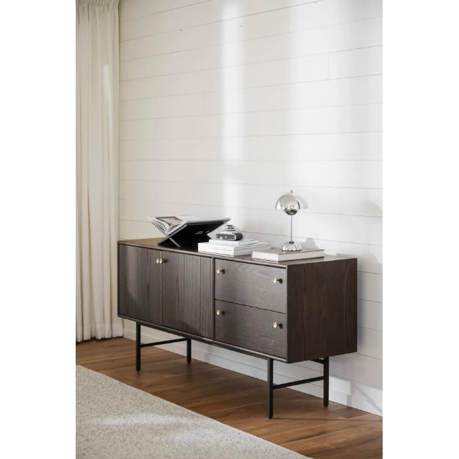 Clearbrook sidobord